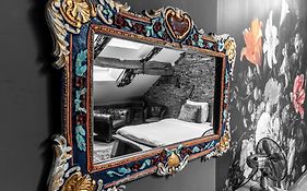 La Vie en Rose hotel